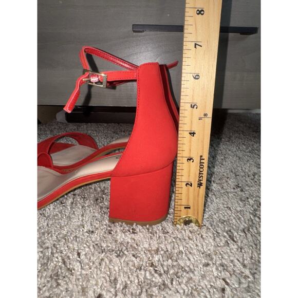 NEW ALDO Red Suede Block Heels Ankle Strap Open Toe Size 9 2.5” Heel - Picture 10 of 11